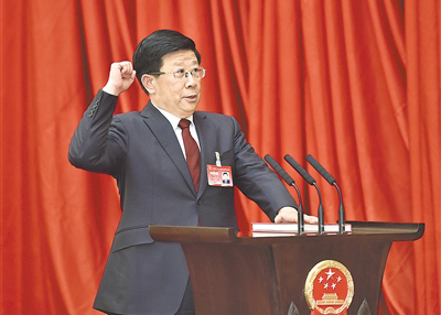 当选为省人大常委会主任的赵克志宪法宣誓仪式